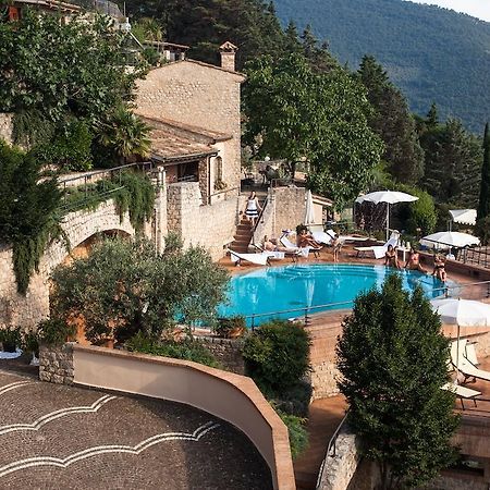 Vytae Spa & Resort Vallecorsa Bagian luar foto