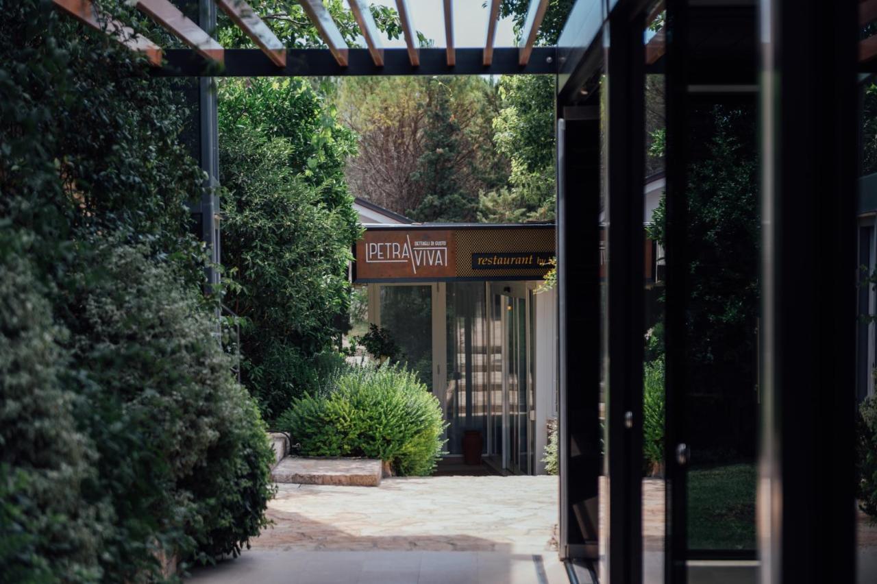 Vytae Spa & Resort Vallecorsa Bagian luar foto
