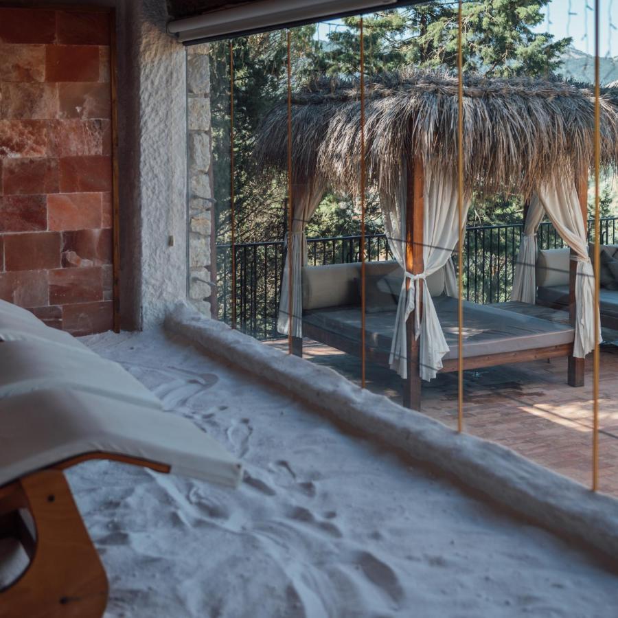 Vytae Spa & Resort Vallecorsa Bagian luar foto