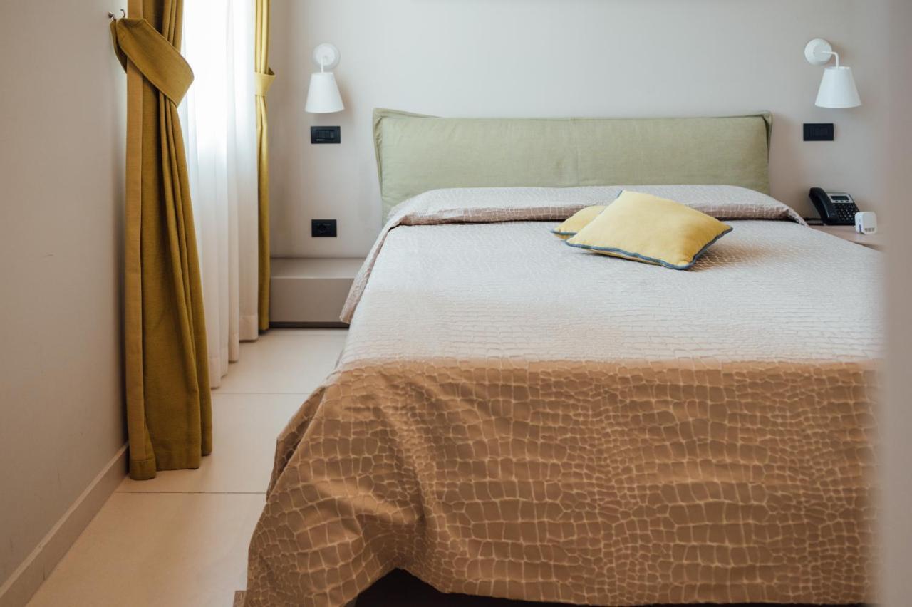 Vytae Spa & Resort Vallecorsa Bagian luar foto